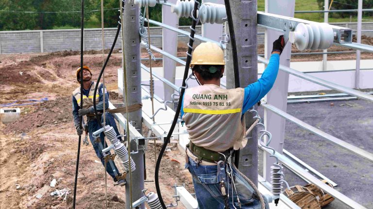 Hệ thống làm mát không khí và cách điện của máy biến áp khô