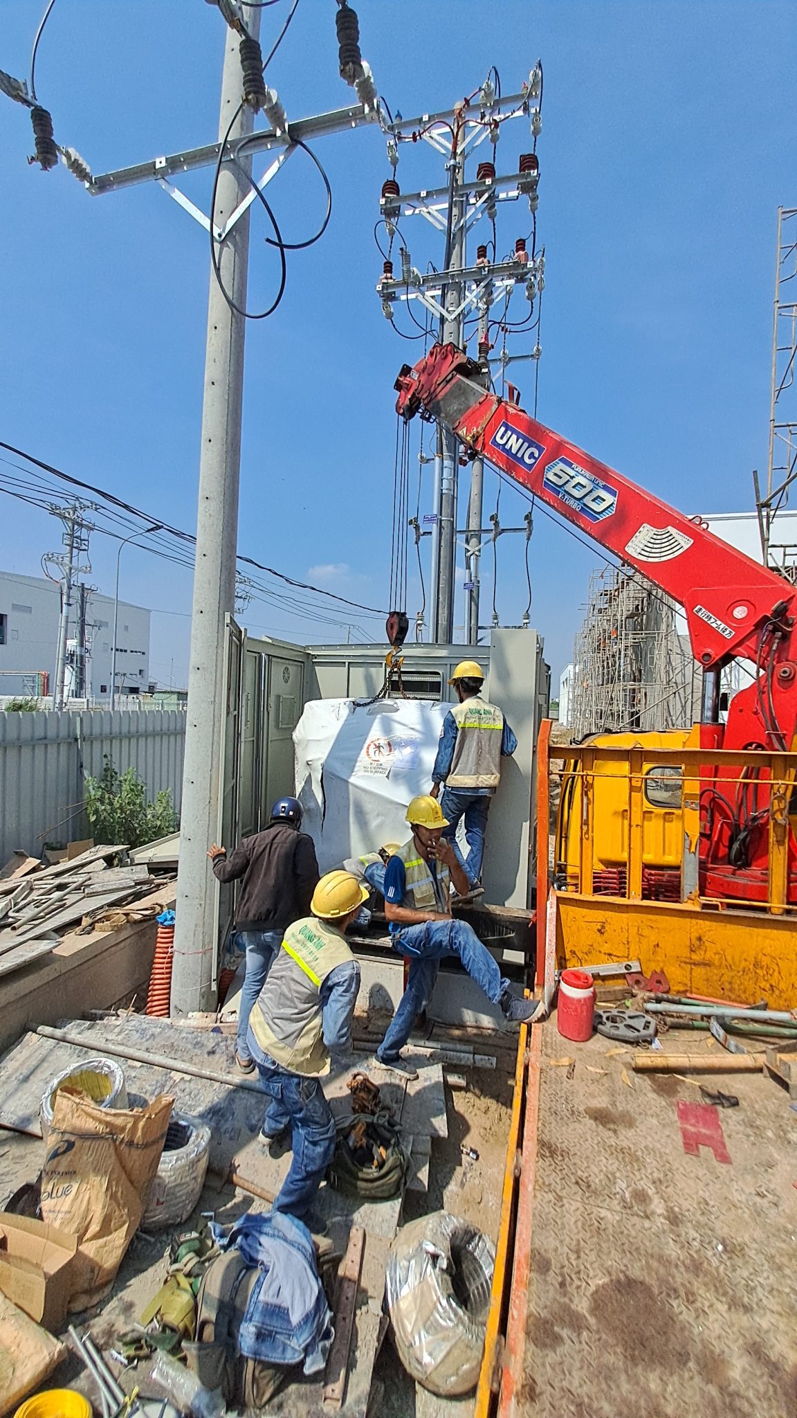 Thi công điện dự án công nghiệp bởi QuangAnhcons
