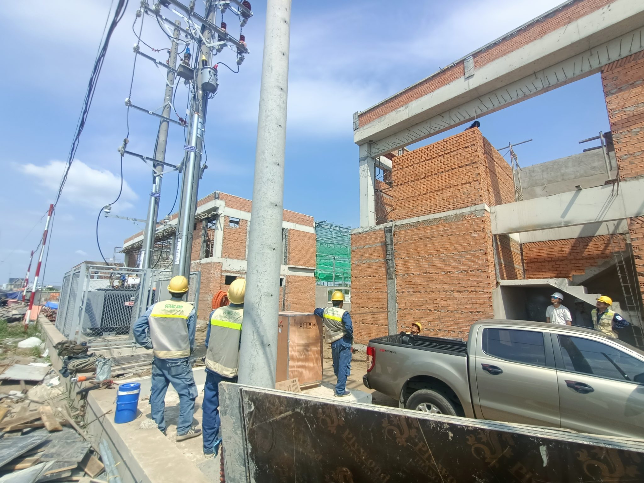 Kiểm tra và bảo trì định kỳ máy biến áp