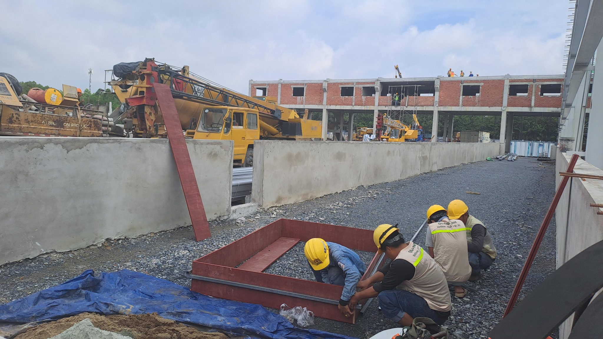Yêu cầu kỹ thuật trạm sạc EV Mô tả sơ lược về kỹ thuật trạm sạc xe điện.
