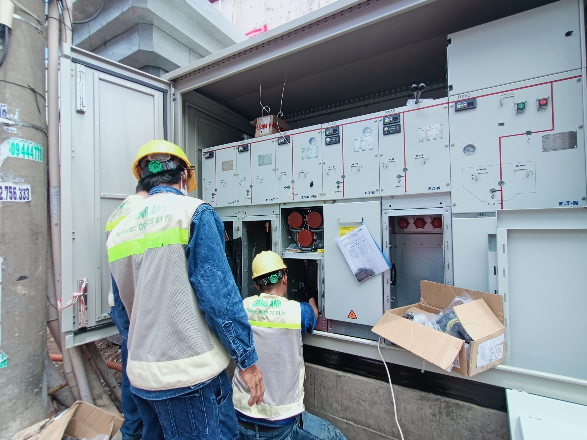 Hệ thống lưu trữ pin Hệ thống lưu trữ năng lượng mặt trời.