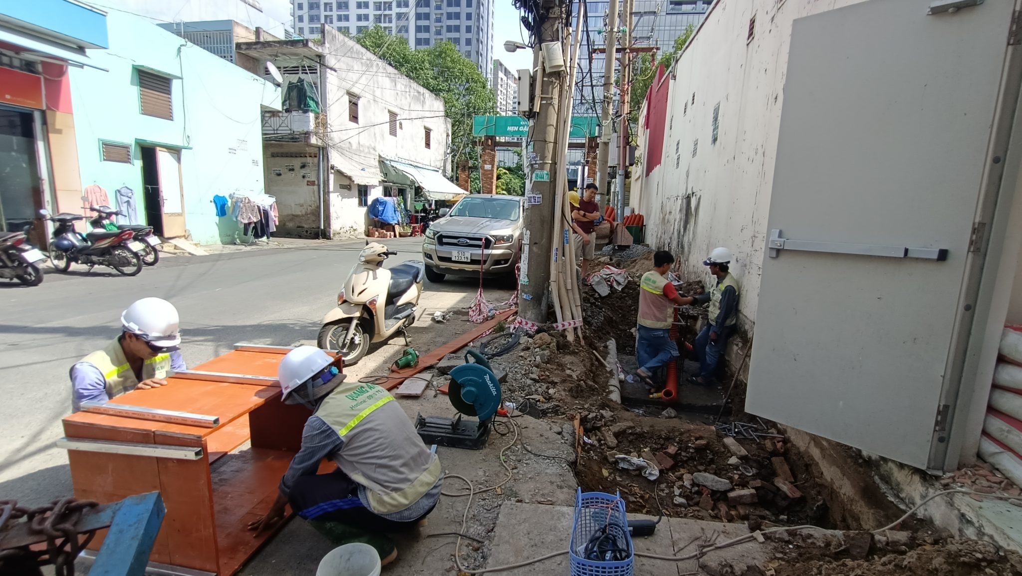 Họp kế hoạch dự án của các kỹ sư Các kỹ sư thảo luận về kế hoạch thực hiện dự án