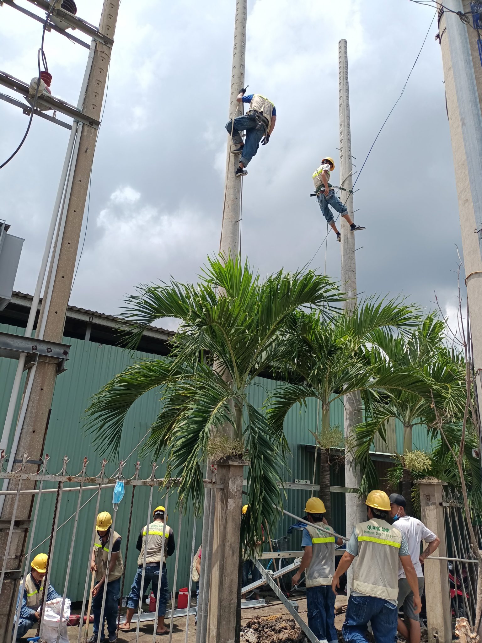 Dịch vụ M&E của QuangAnhcons Dịch vụ hệ thống điện và HVAC bởi QuangAnhcons